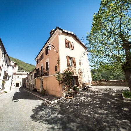 Casa Di Mamma Casa Vacanze Genga  Exteriér fotografie